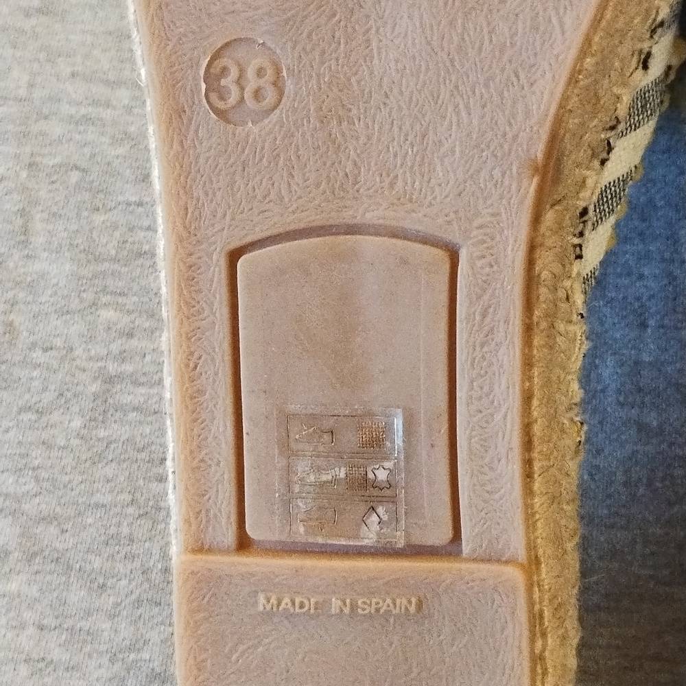 Boden Slip On Espadrille Tassel Mules Flats Women's Size 38 EU - Picture 10 of 16